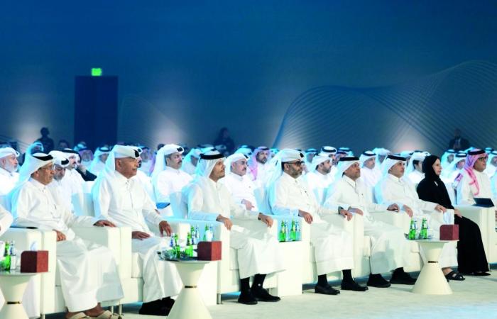 رئيس الوزراء: ترسيخ المنافسة الحكومية لخدمات تلبي التطلعات