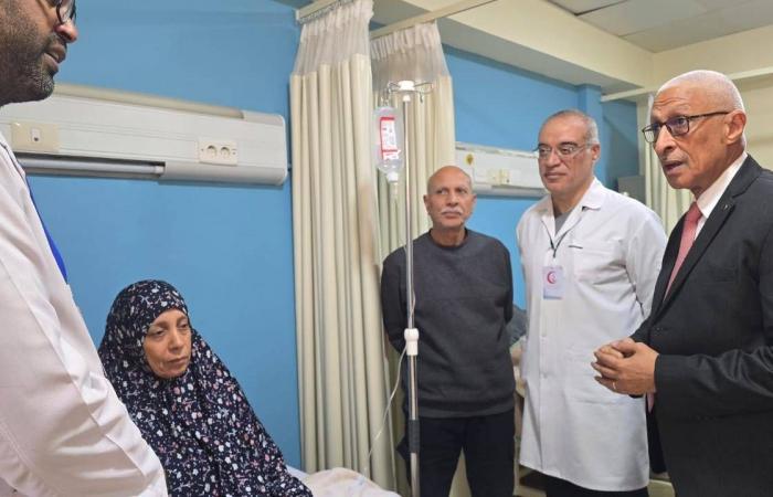 الرئيس
      الجزائري
      يصدر
      قراراً
      بعودة
      سفير
      بلاده
      لدى
      النيجر