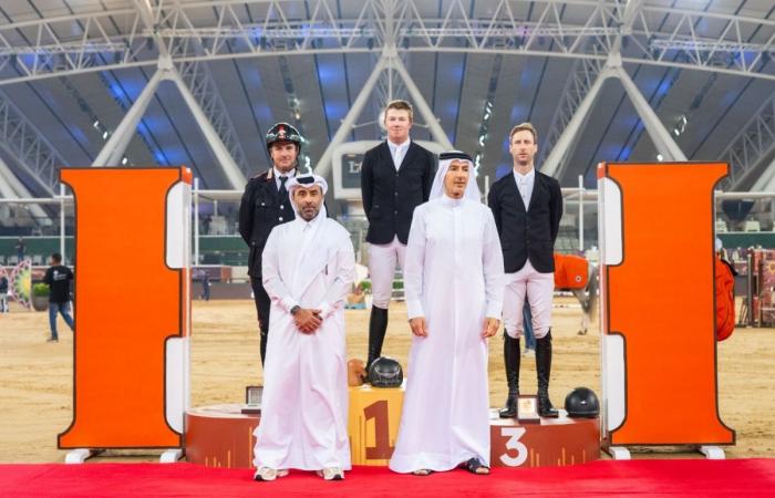 منافسات قوية في اليوم الثاني من بطولة سيف سمو الأمير لقفز الحواجز