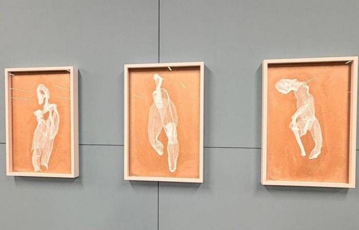 الشرطة
      الإيطالية
      تستعيد
      سبائك
      ذهبية
      أُلقيت
      في
      القمامة
      بالخطأ