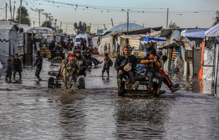 إسرائيل
      تقلق
      العائدين
      إلى
      جنوب
      لبنان
      بالقصف
      والتوغل
      وتفجير
      المنازل