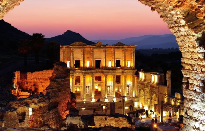 في تركيا.. نظرة على كنوز إحدى أفضل المدن الرومانية المحفوظة في العالم