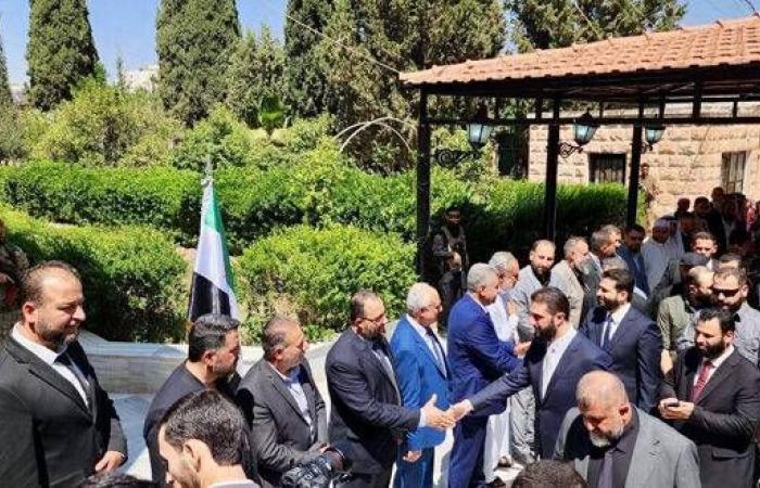 القوات
      الإسرائيلية
      تتوغل
      في
      قرية
      بريف
      القنيطرة
      جنوب
      سوريا