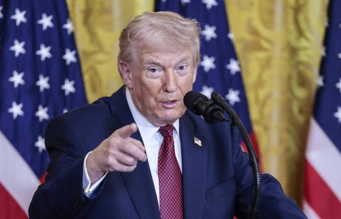 «وول
      ‌ستريت»:
      أميركا
      هربت
      آلاف
      أجهزة
      «ستارلينك»
      إلى
      إيران