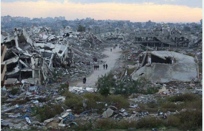 محامو
      تونس
      يتظاهرون
      ضد
      «قيود
      تعوق
      عملهم»