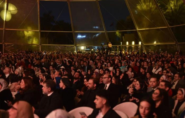 وائل
      جسار
      يشعل
      الأوبرا
      المصرية
      بأعماله
      وروائع
      أم
      كلثوم
      ووردة
      وفيروز