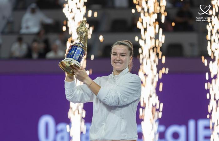 التشيكية موخوفا تتوج ببطولة قطر المفتوحة للتنس للسيدات