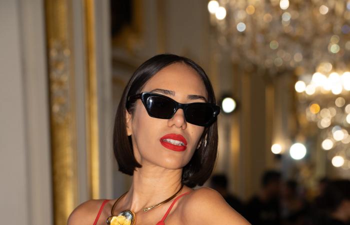 عيد الحب بلا "كليشيهات".. أسرار الأناقة المثاليّة في الأزياء والمكياج