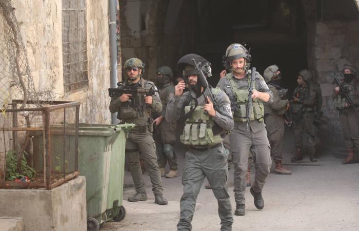 لقاء
      روبيو
      مع
      الشيباني
      وعبدي
      في
      ميونيخ
      لتعزيز
      العلاقة
      بين
      دمشق
      و«قسد»