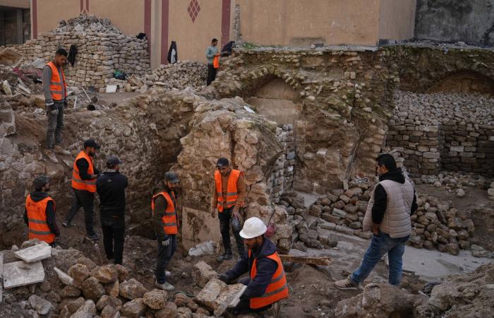 الجيش
      الأميركي
      قصف
      أكثر
      من
      30
      هدفاً
      لـ«داعش»
      في
      سوريا