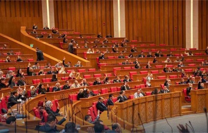 مصر:
      «المجالس
      المحلية»
      تعود
      إلى
      الواجهة
      بعد
      سنوات
      من
      الغياب