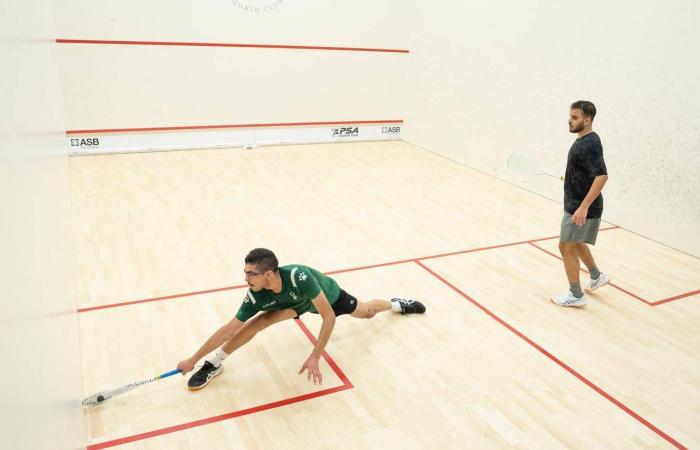 المصري
      كريم
      بدوي
      بطلاً
      لـ«إسكواش
      الرياض»
      للمحترفين