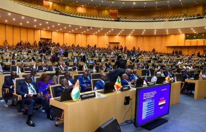 مصر
      تدعو
      لـ«مقاربة
      شاملة»
      لتعزيز
      الوضع
      الأمني
      في
      أفريقيا