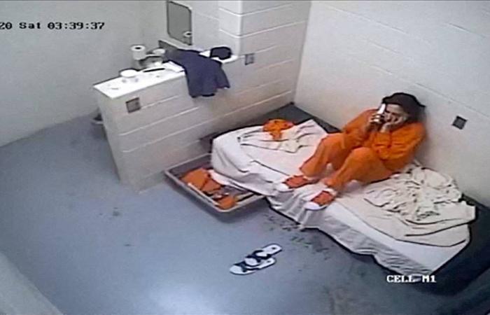 تقرير:
      كيف
      استخدم
      جيفري
      إبستين
      جائزة
      «نوبل
      للسلام»
      لجذب
      شخصيات
      مرموقة