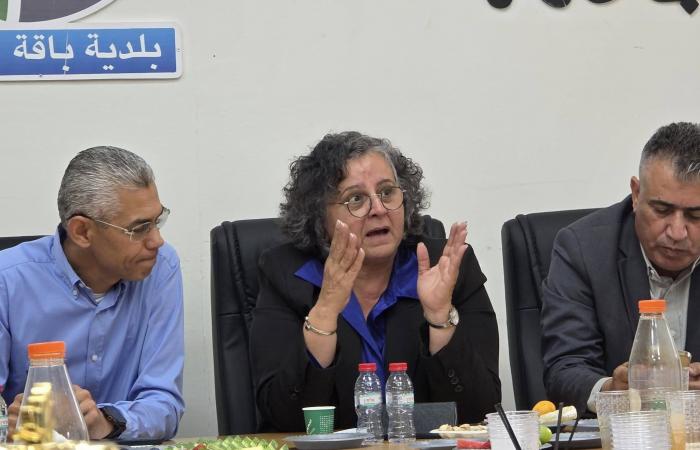 مصر
      تدين
      قرار
      إسرائيل
      استئناف
      تسجيل
      الأراضي
      في
      الضفة
      الغربية
      المحتلة