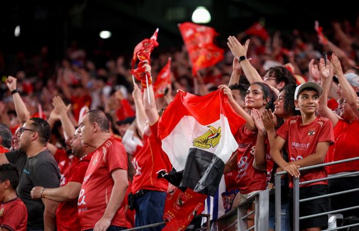 إدارة النادي الأهلي تلتقي بوزير الرياضة المصري الجديد.. ماذا دار بينهما؟