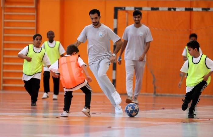 «QSL» تنظم فعالية ترويجية بمدرسة الوكير