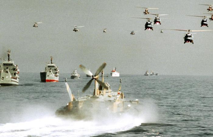 "للتحكم بمضيق هرمز".. الحرس الثوري الإيراني يعلن إطلاق مناورات عسكرية قبل محادثات جنيف