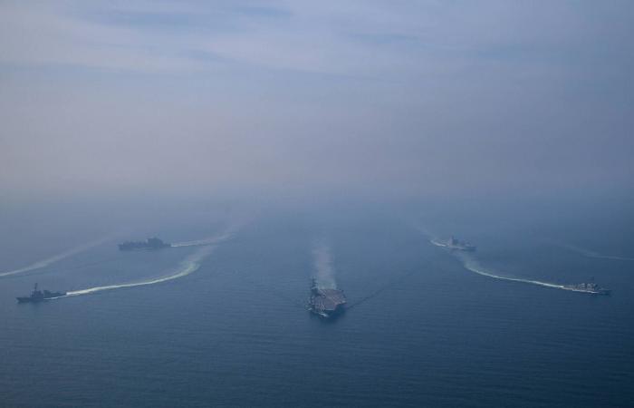 «الحرس
      الثوري»
      يُجري
      مناورة
      «السيطرة
      الذكية
      على
      مضيق
      هرمز»