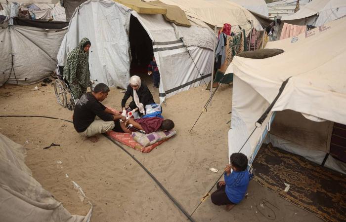 التركيز
      على
      سلاح
      «حماس»
      مقابل
      خفوت
      الانسحاب
      الإسرائيلي
      يعقد
      «اتفاق
      غزة»