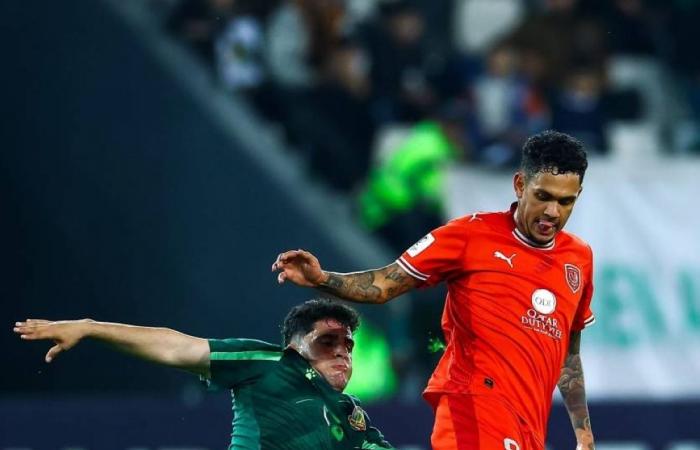 الدحيل يسقط أمام الشرطة العراقي