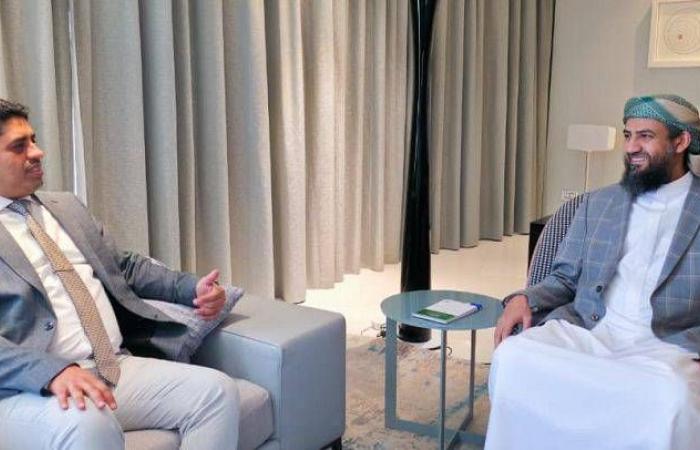 ملف
      حقوق
      الإنسان
      يتصدّر
      أولويات
      الحكومة
      اليمنية
      الجديدة