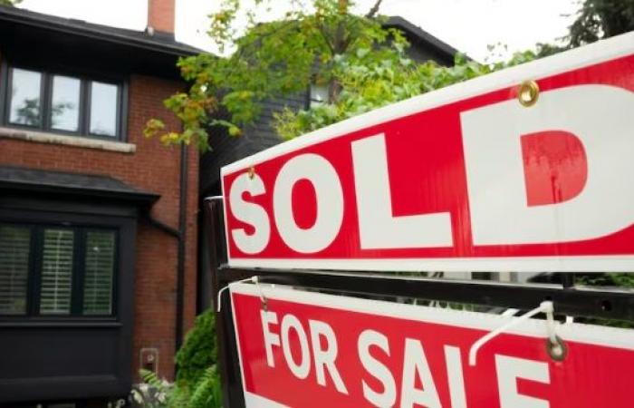 من
      تملك
      المنازل
      إلى
      فرص
      العمل..
      ما
      الذي
      يدفع
      الكنديين
      للانتقال؟