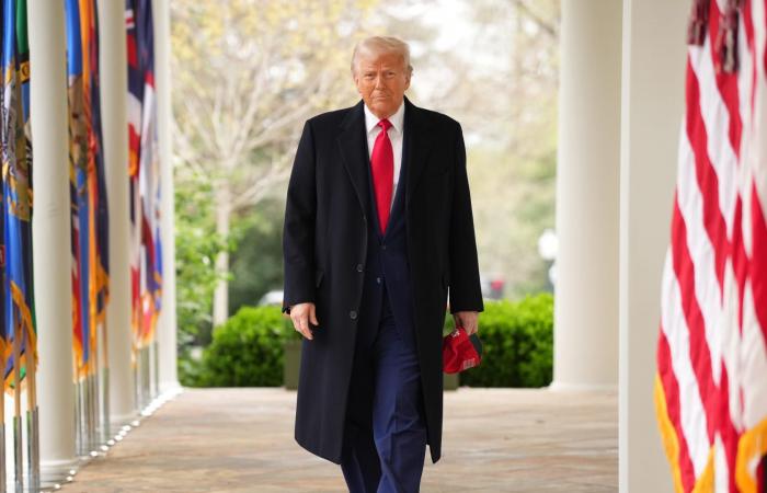 بعد انتهاء مفاوضات جنيف.. إلى متى سيُبقي ترامب نافذة الحوار الدبلوماسي مفتوحة مع إيران؟