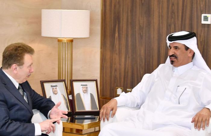 غرفة قطر تبحث فرص الاستثمار المتاحة مع غرفة التجارة الأمريكية العربية