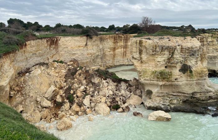 "قوس العشاق".. انهيار مزار شهير للرومانسيين في إيطاليا خلال عيد الحب