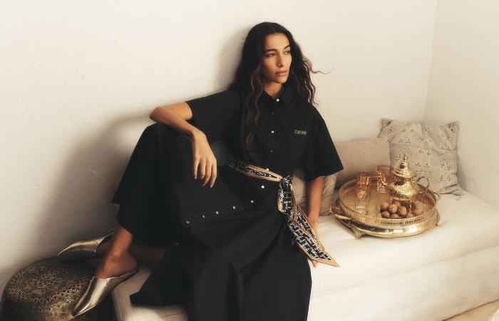 الكحال…
      هالة
      صالح
      ودرس
      في
      كيف
      تُحوِل
      السجاد
      المصري
      إلى
      عمل
      فني
      عالمي