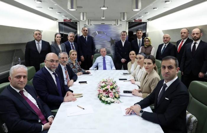 إردوغان:
      تركيا
      تتابع
      «لحظة
      بلحظة»
      تطبيق
      اتفاق
      اندماج
      «قسد»
      في
      الدولة
      السورية