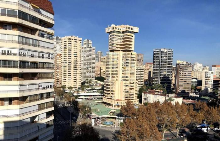 بينيدورم...
      وجهة
      مشمسة
      ومتجددة
      على
      ساحل
      البحر
      المتوسط