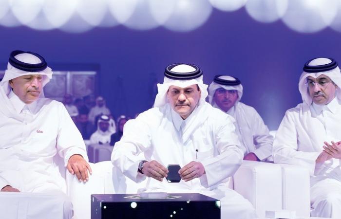 رئيس الوزراء: نتطلع إلى دور فاعل للشباب في قيادة مؤسساتنا الوطنية