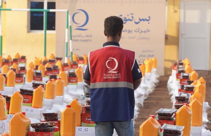 قطر الخيرية تباشر تنفيذ مشروع إفطار صائم في 42 دولة