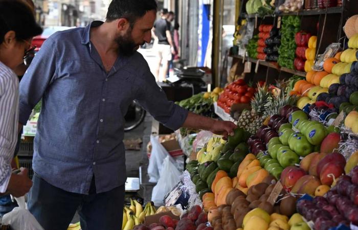 ماذا
      يحدث
      لجسمك
      عندما
      تمتنع
      عن
      تناول
      الخضراوات
      أو
      الفاكهة؟