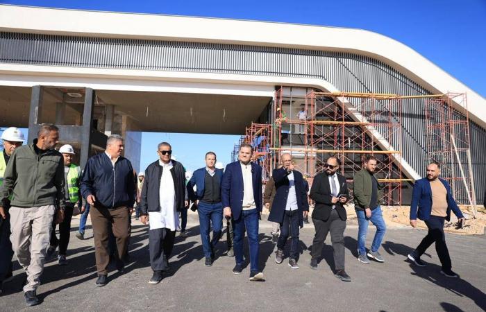 دعوة
      حماد
      للدبيبة
      إلى
      «الحوار
      أو
      المغادرة
      معاً»
      تُبقي
      الأزمة
      الليبية
      معلّقة