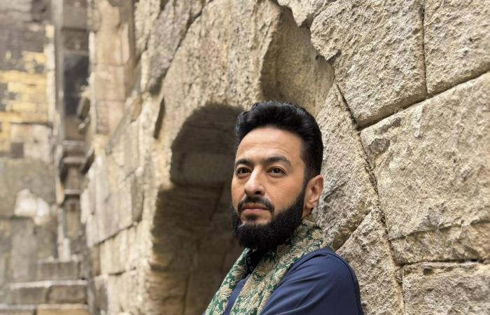 حمادة
      هلال:
      «المدّاح»
      جعلني
      أكثر
      نضجاً
      في
      التمثيل