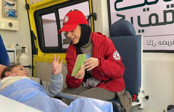 ما
      حصيلة
      تشغيل
      معبر
      رفح
      في
      الاتجاهين
      منذ
      إعادة
      فتحه
      قبل
      أسبوعين؟