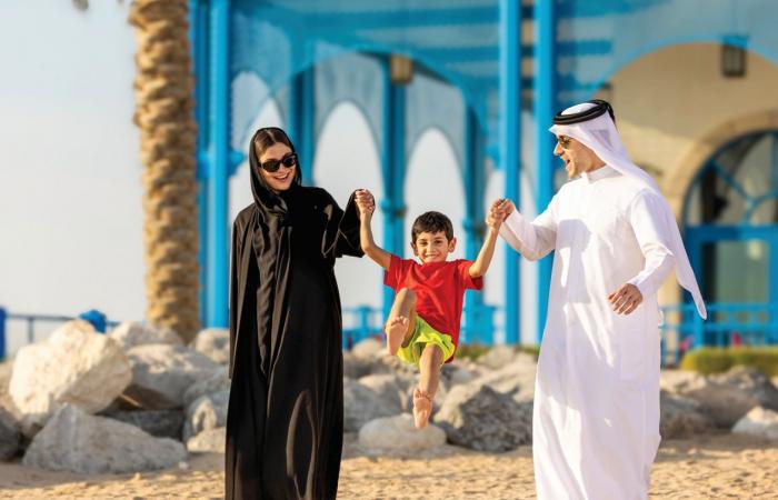 تحت نور القمر: حكاية رمضان في منتجع وفلل هيلتون شاطئ سلوى