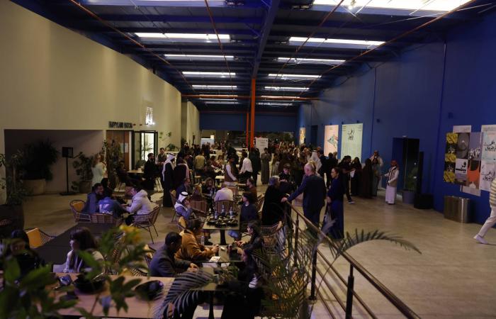 آية
      البكري:
      أريد
      أن
      يكون
      الفن
      والثقافة
      جزءاً
      لا
      يتجزأ
      من
      كل
      ما
      نقوم
      به