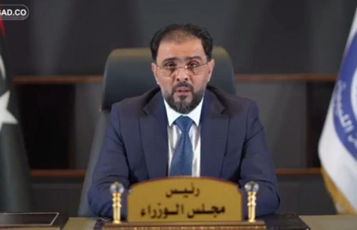 الدبيبة
      يقلب
      الطاولة
      ويطالب
      بوقف
      التمويل
      «على
      الجميع»