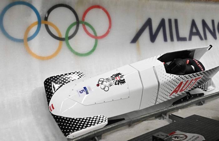 دورة
      دبي:
      إلينيا
      تطيح
      بغوف
      وتضرب
      موعداً
      مع
      بيغولا
      في
      النهائي