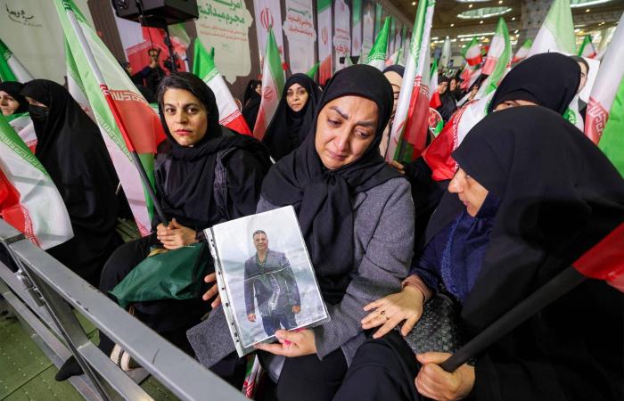 تجدد
      الاحتجاجات
      في
      جامعات
      طهران
      تزامناً
      مع
      مراسم
      «الأربعين»