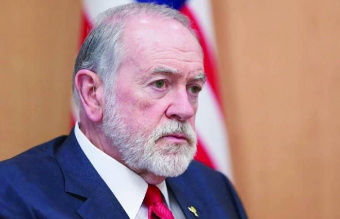 إدانات
      عربية
      وإسلامية
      واسعة
      لتصريحات
      سفير
      أميركا
      لدى
      إسرائيل