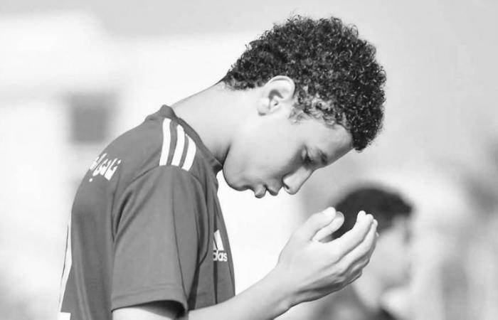 وفاة لاعب مصري أثناء توزيع وجبات الإفطار بحادث مروري مروع