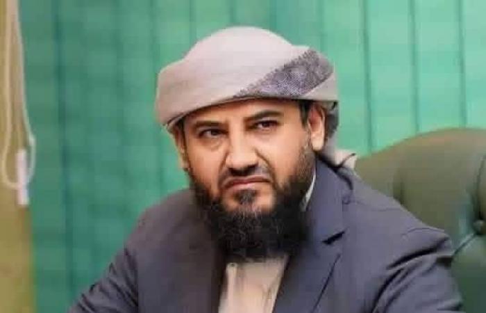 سوريا:
      مقتل
      عنصر
      أمني
      في
      هجوم
      لـ«داعش»
      على
      حاجز
      بمدينة
      الرقة