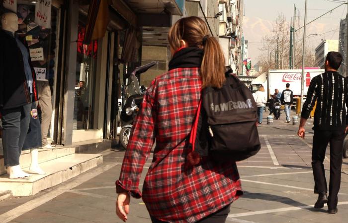 اتساع
      الاحتجاجات
      في
      كبريات
      الجامعات
      الإيرانية