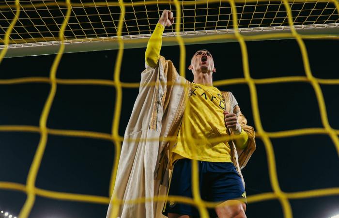 رونالدو
      يقترب
      من
      الألف...
      36
      هدفاً
      تفصل
      «الدون»
      عن
      المجد