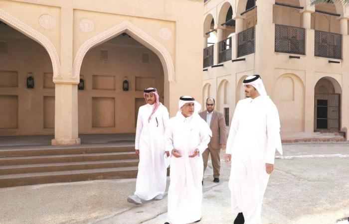الشيخ عبدالعزيز بن حمد مدير متحف قطر لـ الشرق: مشاريع وشراكات مع مؤسسات ثقافية محلية وعالمية